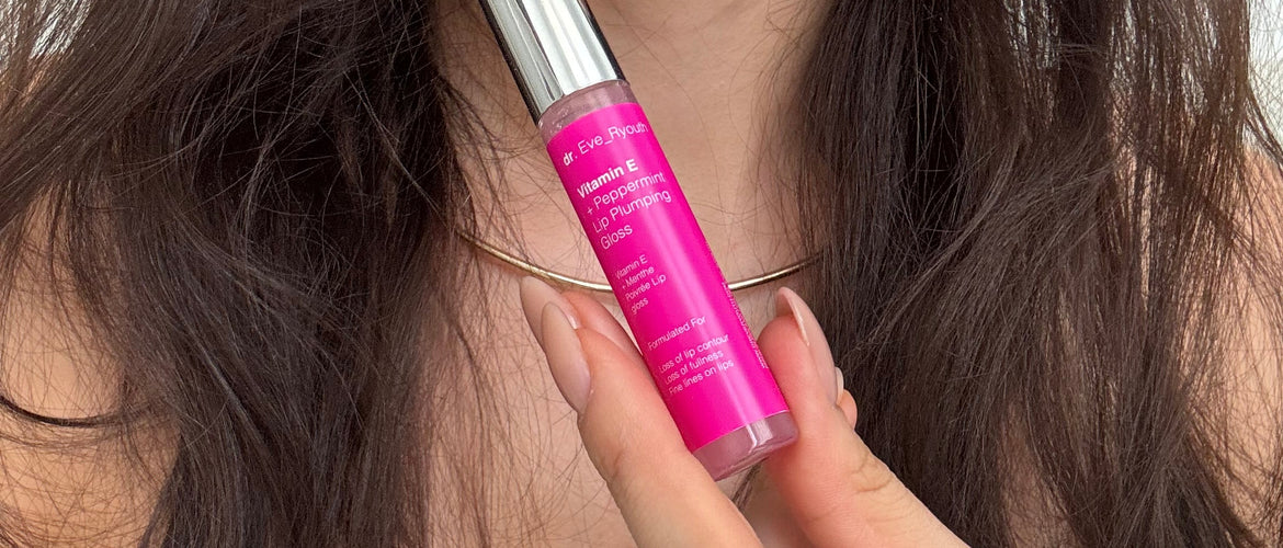 Wake Up Your Smile: The Secret Power of Vitamin E + Peppermint Lip Plumping Gloss